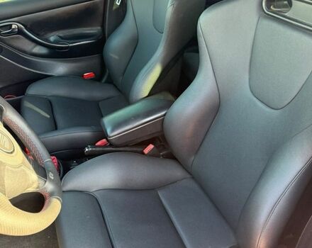 Красный Сеат Леон, объемом двигателя 1.78 л и пробегом 330 тыс. км за 3800 $, фото 1 на Automoto.ua