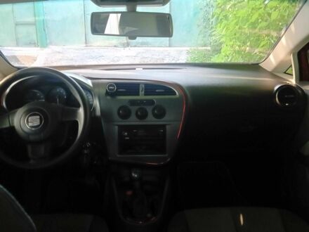 Сеат Леон 2006 в Киеве на Automoto.ua Красный Сеат Леон, объемом двигателя 1.6 л и пробегом 253 тыс. км за 4500 $, фото 1 на Automoto.ua