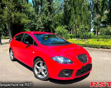 Красный Сеат Леон, объемом двигателя 2 л и пробегом 180 тыс. км за 6700 $, фото 1 на Automoto.ua
