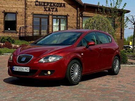 Червоний Сеат Leon, об'ємом двигуна 0.16 л та пробігом 280 тис. км за 4499 $, фото 1 на Automoto.ua