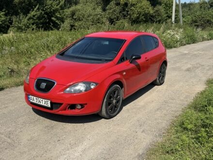 Сеат Леон 2006 в Боярка на Automoto.ua Красный Сеат Леон, объемом двигателя 1.6 л и пробегом 240 тыс. км за 2550 $, фото 1 на Automoto.ua