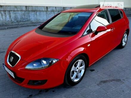 Червоний Сеат Leon, об'ємом двигуна 2 л та пробігом 260 тис. км за 7200 $, фото 1 на Automoto.ua