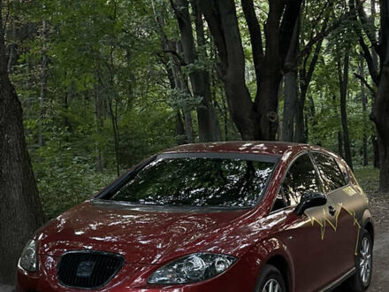 Красный Сеат Леон, объемом двигателя 1.6 л и пробегом 246 тыс. км за 5500 $, фото 1 на Automoto.ua