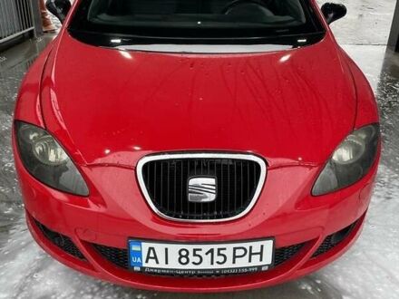 Червоний Сеат Leon, об'ємом двигуна 1.6 л та пробігом 185 тис. км за 4700 $, фото 1 на Automoto.ua