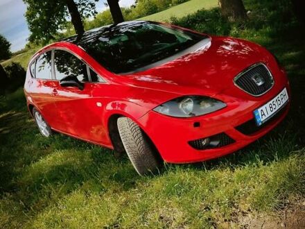 Червоний Сеат Leon, об'ємом двигуна 1.6 л та пробігом 187 тис. км за 4900 $, фото 1 на Automoto.ua