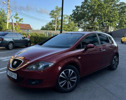 Червоний Сеат Leon, об'ємом двигуна 1.6 л та пробігом 320 тис. км за 4750 $, фото 1 на Automoto.ua