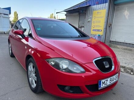 Сеат Леон 2008 в Николаеве на Automoto.ua Красный Сеат Леон, объемом двигателя 1.9 л и пробегом 333 тыс. км за 2800 $, фото 1 на Automoto.ua