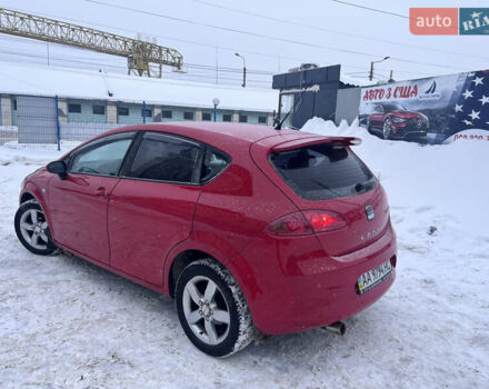 Красный Сеат Леон, объемом двигателя 1.6 л и пробегом 188 тыс. км за 4800 $, фото 1 на Automoto.ua