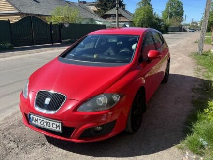 Красный Сеат Леон, объемом двигателя 1.9 л и пробегом 260 тыс. км за 4700 $, фото 1 на Automoto.ua