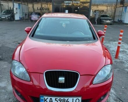 Красный Сеат Леон, объемом двигателя 1.2 л и пробегом 225 тыс. км за 5600 $, фото 1 на Automoto.ua