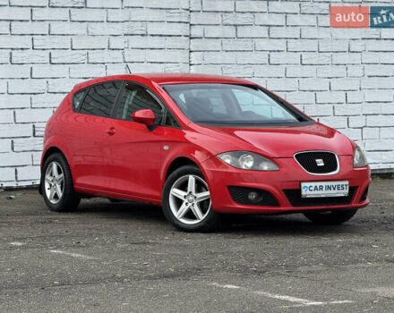 Красный Сеат Леон, объемом двигателя 1.39 л и пробегом 269 тыс. км за 5700 $, фото 1 на Automoto.ua