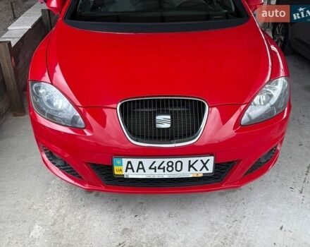 Красный Сеат Леон, объемом двигателя 1.4 л и пробегом 223 тыс. км за 5700 $, фото 1 на Automoto.ua
