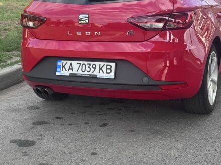 Красный Сеат Леон, объемом двигателя 1.8 л и пробегом 192 тыс. км за 10000 $, фото 1 на Automoto.ua
