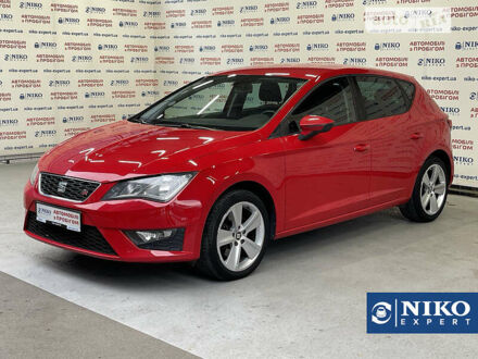 Сеат Leon 2013 у Києві на Automoto.ua Червоний Сеат Leon, об'ємом двигуна 1.8 л та пробігом 151 тис. км за 10700 $, фото 1 на Automoto.ua