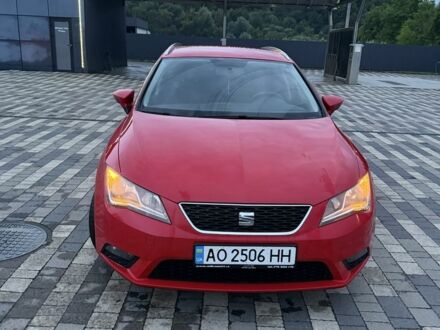 Сеат Леон 2014 в Сваляве на Automoto.ua Красный Сеат Леон, объемом двигателя 1.6 л и пробегом 282 тыс. км за 7600 $, фото 1 на Automoto.ua