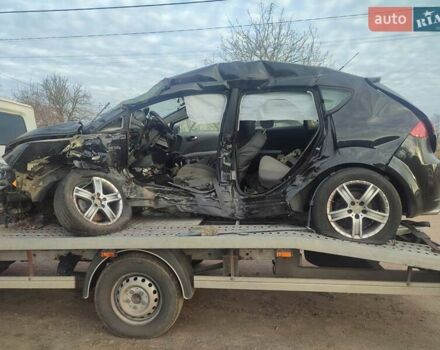 Сеат Leon, об'ємом двигуна 1.4 л та пробігом 206 тис. км за 1300 $, фото 2 на Automoto.ua