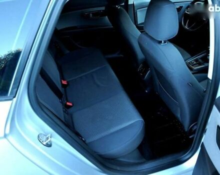 Сеат Леон, объемом двигателя 1.6 л и пробегом 200 тыс. км за 9500 $, фото 17 на Automoto.ua