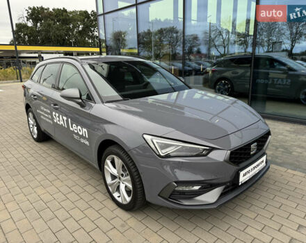 Сеат Leon, об'ємом двигуна 1.5 л та пробігом 1 тис. км за 31385 $, фото 3 на Automoto.ua