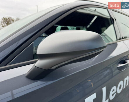 Сеат Leon, об'ємом двигуна 1.5 л та пробігом 1 тис. км за 31385 $, фото 36 на Automoto.ua