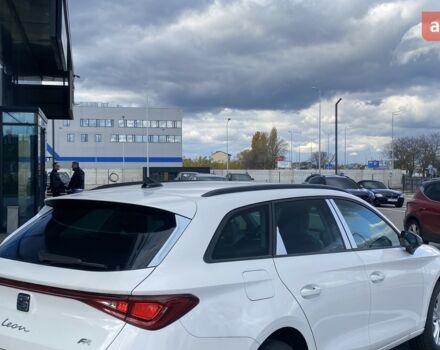 Сеат Leon, об'ємом двигуна 1.5 л та пробігом 0 тис. км за 28721 $, фото 2 на Automoto.ua