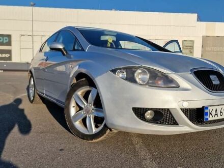 Сеат Leon 2008 у Києві на Automoto.ua Сеат Leon, об'ємом двигуна 2 л та пробігом 182 тис. км за 5600 $, фото 1 на Automoto.ua
