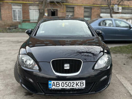 Сеат Leon 2010 у Вінниці на Automoto.ua Сеат Leon, об'ємом двигуна 1.9 л та пробігом 184 тис. км за 6790 $, фото 1 на Automoto.ua