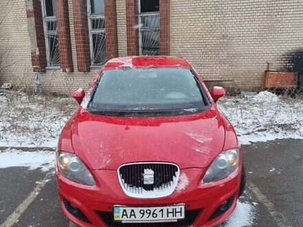 Сеат Leon 2011 у Києві на Automoto.ua Сеат Leon, об'ємом двигуна 1.4 л та пробігом 176 тис. км за 8100 $, фото 1 на Automoto.ua