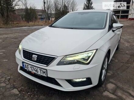 Сеат Leon 2017 у Кривому Розі на Automoto.ua Сеат Leon, об'ємом двигуна 1.6 л та пробігом 179 тис. км за 14300 $, фото 1 на Automoto.ua