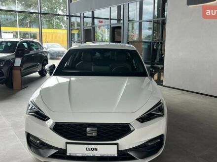 Сеат Leon 2025 у Києві на Automoto.ua Сеат Leon, об'ємом двигуна 1.4 л та пробігом 0 тис. км за 34915 $, фото 1 на Automoto.ua