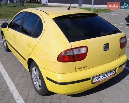Желтый Сеат Леон, объемом двигателя 1.6 л и пробегом 490 тыс. км за 3100 $, фото 6 на Automoto.ua