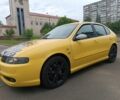Желтый Сеат Леон, объемом двигателя 1.8 л и пробегом 424 тыс. км за 4500 $, фото 4 на Automoto.ua