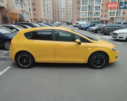 Желтый Сеат Леон, объемом двигателя 1.6 л и пробегом 298 тыс. км за 4300 $, фото 8 на Automoto.ua