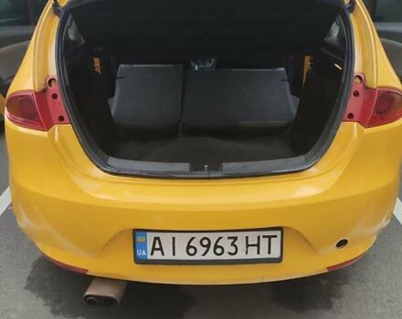 Желтый Сеат Леон, объемом двигателя 1.6 л и пробегом 298 тыс. км за 4300 $, фото 1 на Automoto.ua