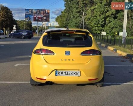 Желтый Сеат Леон, объемом двигателя 1.98 л и пробегом 230 тыс. км за 6800 $, фото 4 на Automoto.ua