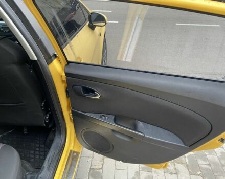 Жовтий Сеат Leon, об'ємом двигуна 1.6 л та пробігом 350 тис. км за 4200 $, фото 11 на Automoto.ua