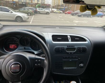 Жовтий Сеат Leon, об'ємом двигуна 1.6 л та пробігом 350 тис. км за 4200 $, фото 8 на Automoto.ua