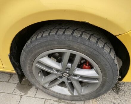 Жовтий Сеат Leon, об'ємом двигуна 1.6 л та пробігом 350 тис. км за 4200 $, фото 3 на Automoto.ua