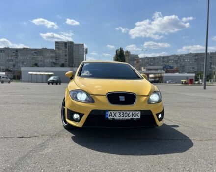 Желтый Сеат Леон, объемом двигателя 1.6 л и пробегом 177 тыс. км за 8000 $, фото 5 на Automoto.ua