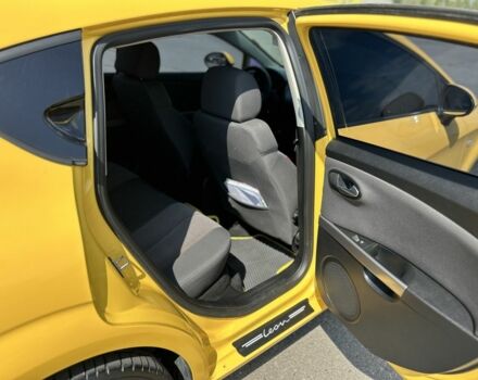 Желтый Сеат Леон, объемом двигателя 1.6 л и пробегом 177 тыс. км за 8000 $, фото 9 на Automoto.ua