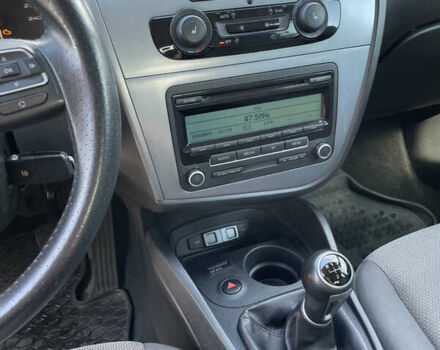 Желтый Сеат Леон, объемом двигателя 1.4 л и пробегом 242 тыс. км за 5200 $, фото 7 на Automoto.ua