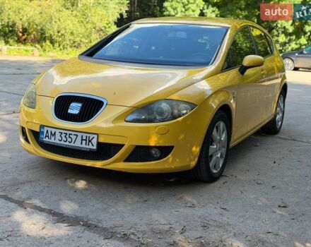 Желтый Сеат Леон, объемом двигателя 2 л и пробегом 145 тыс. км за 7000 $, фото 1 на Automoto.ua