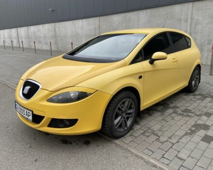 Желтый Сеат Леон, объемом двигателя 1.6 л и пробегом 350 тыс. км за 4200 $, фото 1 на Automoto.ua