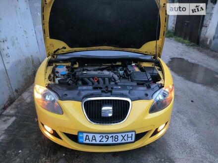 Жовтий Сеат Leon, об'ємом двигуна 2 л та пробігом 198 тис. км за 7700 $, фото 1 на Automoto.ua