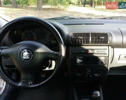 Сірий Сеат Leon, об'ємом двигуна 1.4 л та пробігом 158 тис. км за 4900 $, фото 13 на Automoto.ua