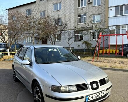 Серый Сеат Леон, объемом двигателя 1.8 л и пробегом 270 тыс. км за 4200 $, фото 2 на Automoto.ua