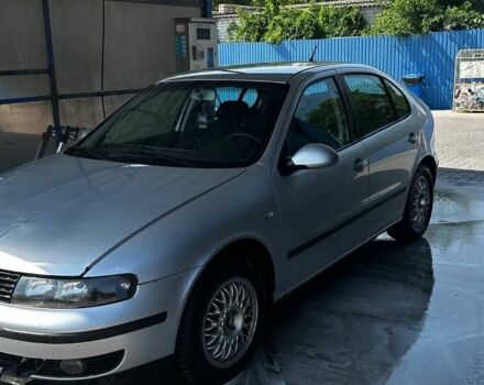 Серый Сеат Леон, объемом двигателя 2 л и пробегом 423 тыс. км за 2200 $, фото 4 на Automoto.ua