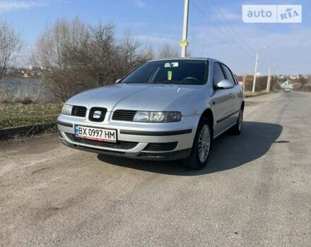 Сірий Сеат Leon, об'ємом двигуна 1.6 л та пробігом 263 тис. км за 4100 $, фото 12 на Automoto.ua