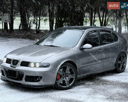 Серый Сеат Леон, объемом двигателя 1.8 л и пробегом 279 тыс. км за 9999 $, фото 11 на Automoto.ua