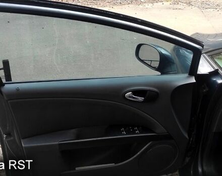 Сірий Сеат Leon, об'ємом двигуна 2 л та пробігом 270 тис. км за 4700 $, фото 5 на Automoto.ua