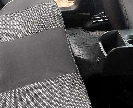 Сірий Сеат Leon, об'ємом двигуна 2 л та пробігом 270 тис. км за 4700 $, фото 2 на Automoto.ua